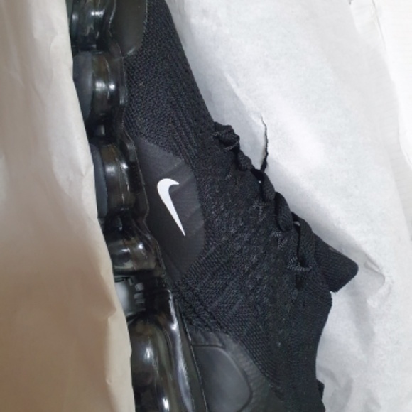 Nike Vapormax flynite 2 -Black - Picture 2 of 3